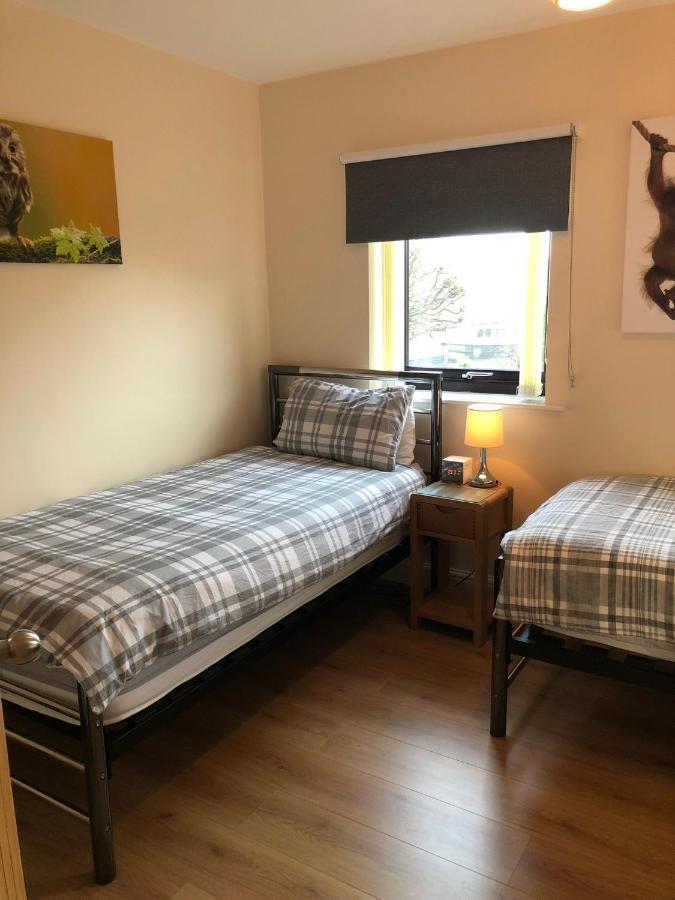 City Centre Town House With Riverside Views And Free Parking 1Bak York Exterior photo